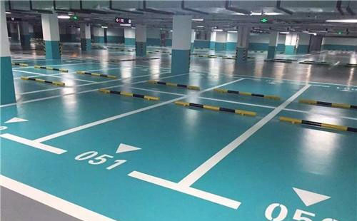 乌什乌什环氧地坪中涂：构筑坚固地面的关键环节